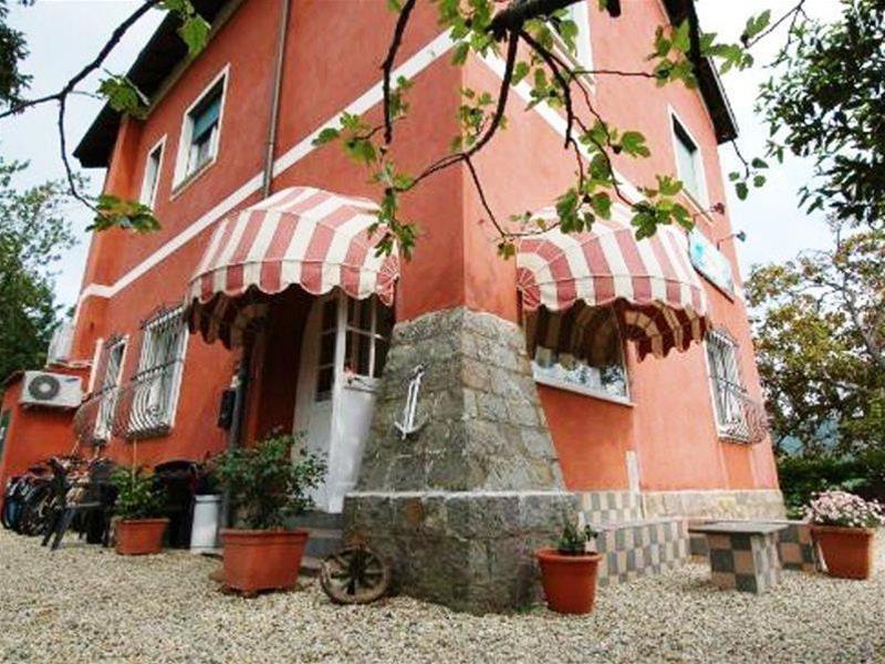 Locanda Del Borgo Sestri Levante Exterior foto