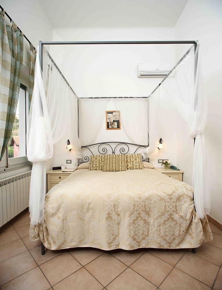 Locanda Del Borgo Sestri Levante Exterior foto